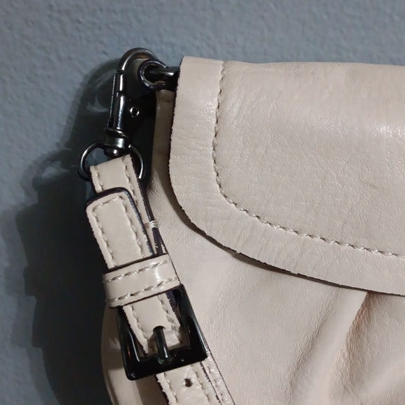 ADRIENNE VITTADINI leather clutch - Picture 3 of 10